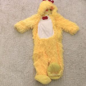 Cutest Chicken Costume. 2T 3T